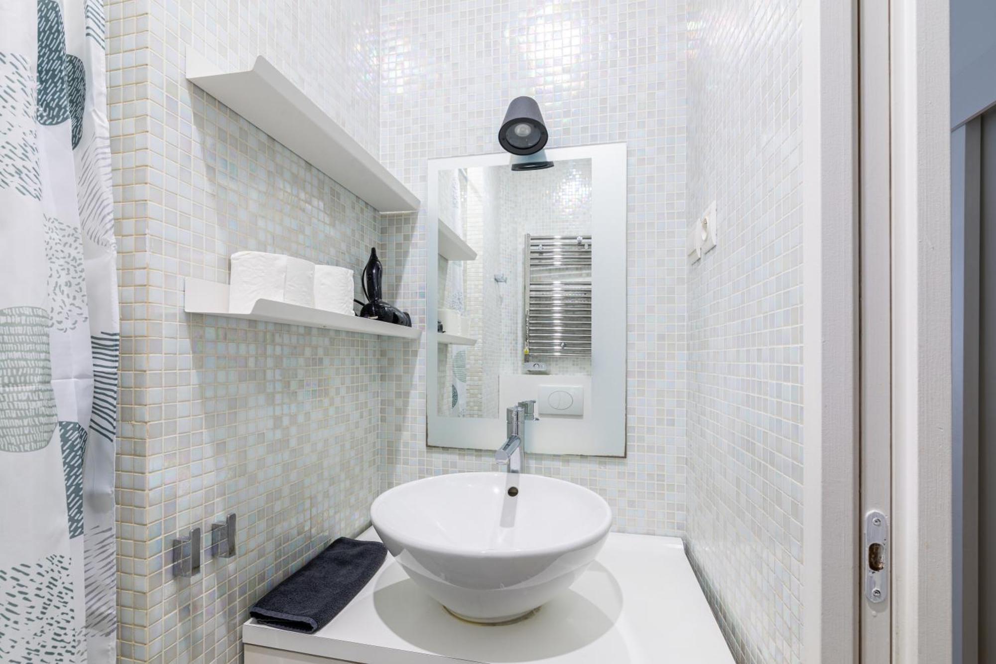 Luxurious 1 Bedroom Republique Vinaigriers Free Netflix Paris Ngoại thất bức ảnh